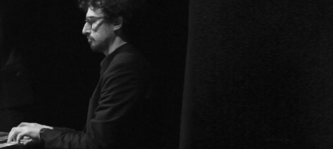 Vittorio Pozzato – Pianoforte e tastiere Vittorio Pozzato – Pianoforte e tastiere